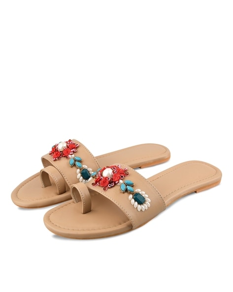 New sandal design for girl online 2020