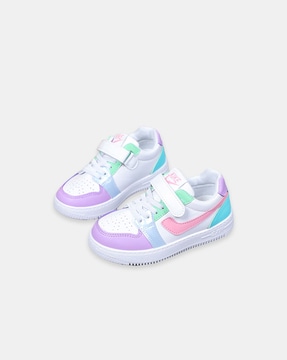 Round-Toe Lace-Up Running Sneakers