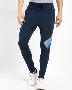 mens skinny joggers with zip pockets