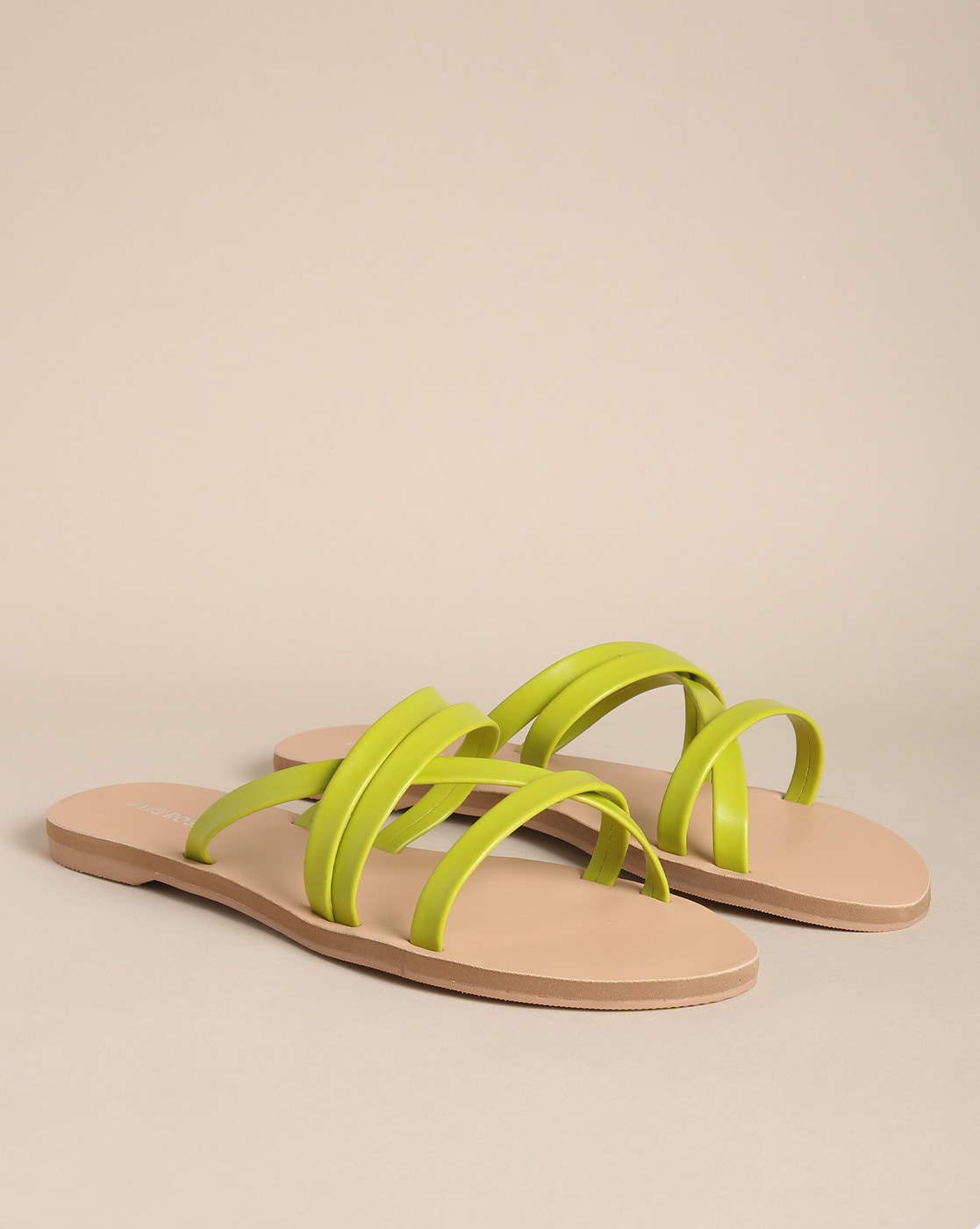 Share 76+ neon green flat sandals