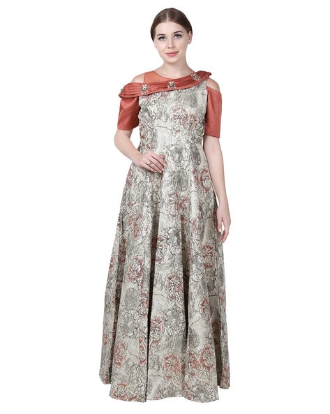 Fuchsia Cascading Off Shoulder Dress Design by SHRIYA SOM at Pernia's Pop  Up Shop 2024