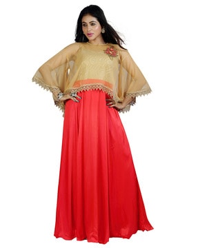 Long gown with outlet poncho