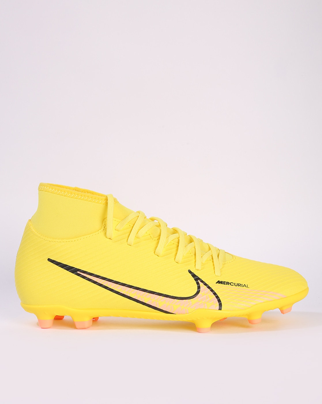 Mens Football Shoes | Shop adidas Mens Football Boots - adidas India