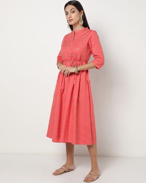 slim fit dress slacks Lili Sidonio - Printed Fit and Flare Dress