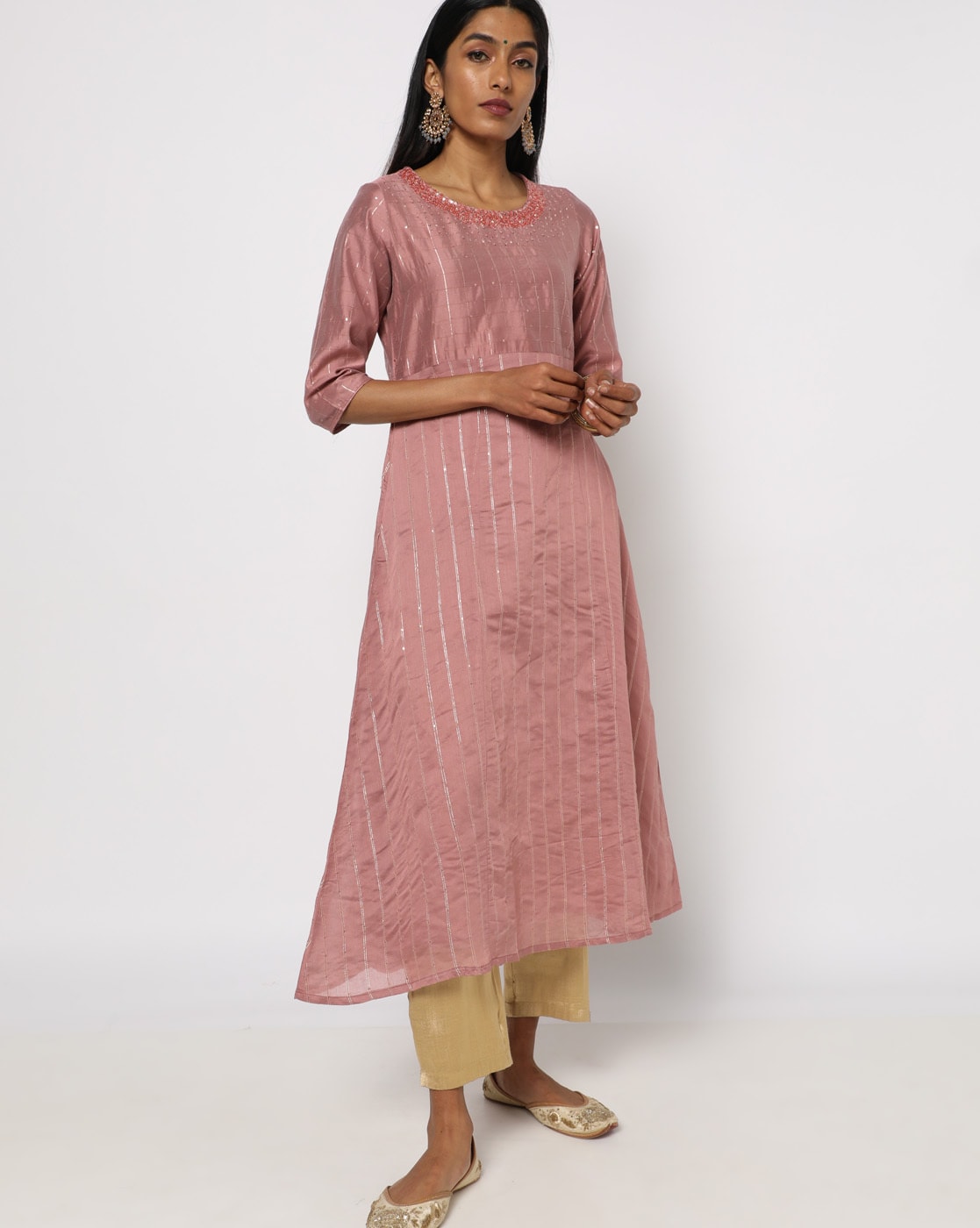 Rayon Red Avasa And Fusion Kurti (Size : XL) at Rs 390 in Hyderabad | ID:  27242610212