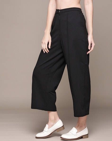 These $50 Quince Dress Pants Are as Comfortable as Loungewear