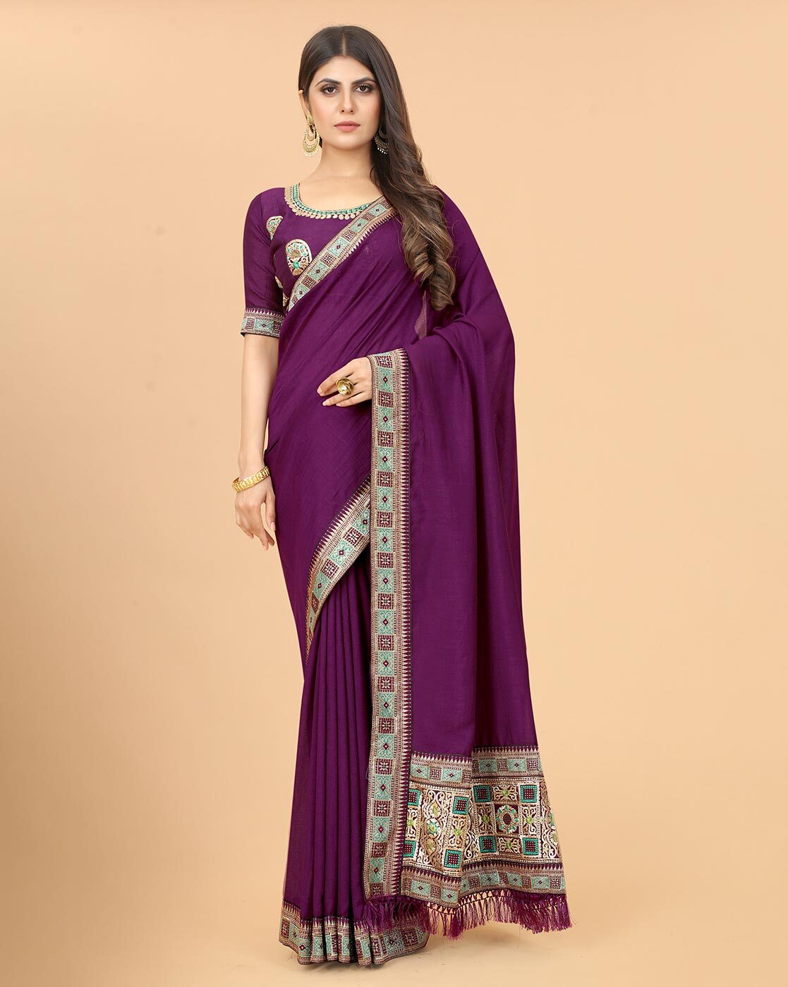 Designer Saree Wedding Sarees, Saree Length: 6.30 METER, With Blouse at Rs  750 in Surat