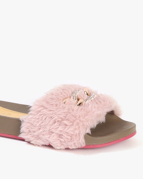 Fluffy best sale slides women