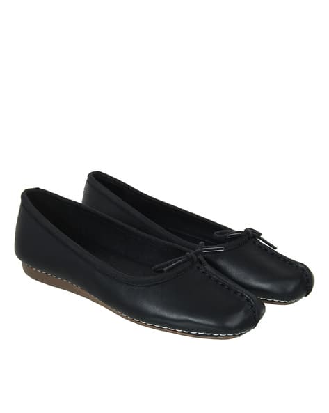 Buy Black Casual Shoes for Women by CLARKS Online