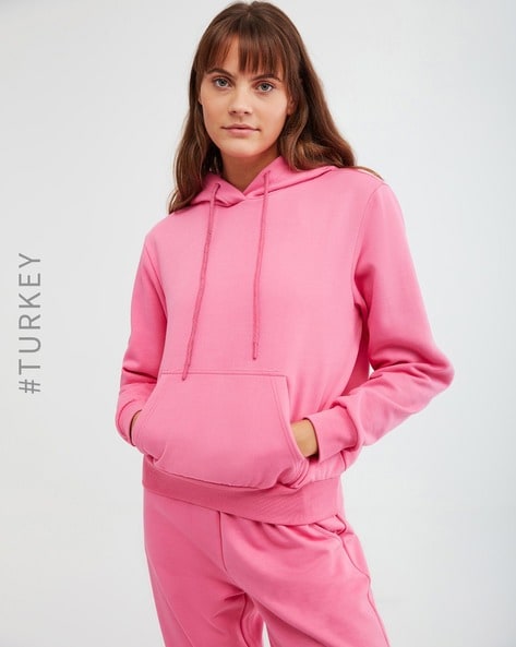 Pink sweatshirt and outlet pants