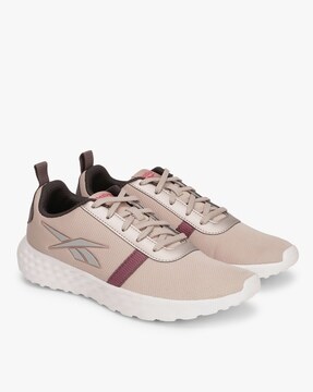 light pink reebok