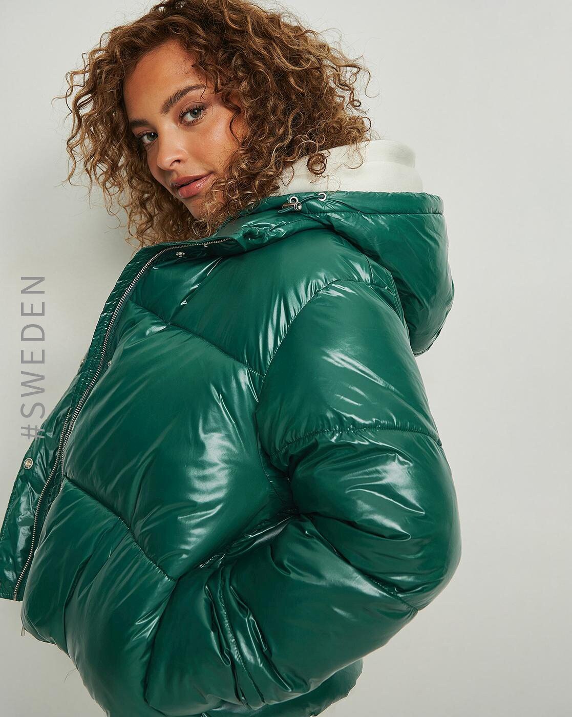 Green shiny outlet jacket