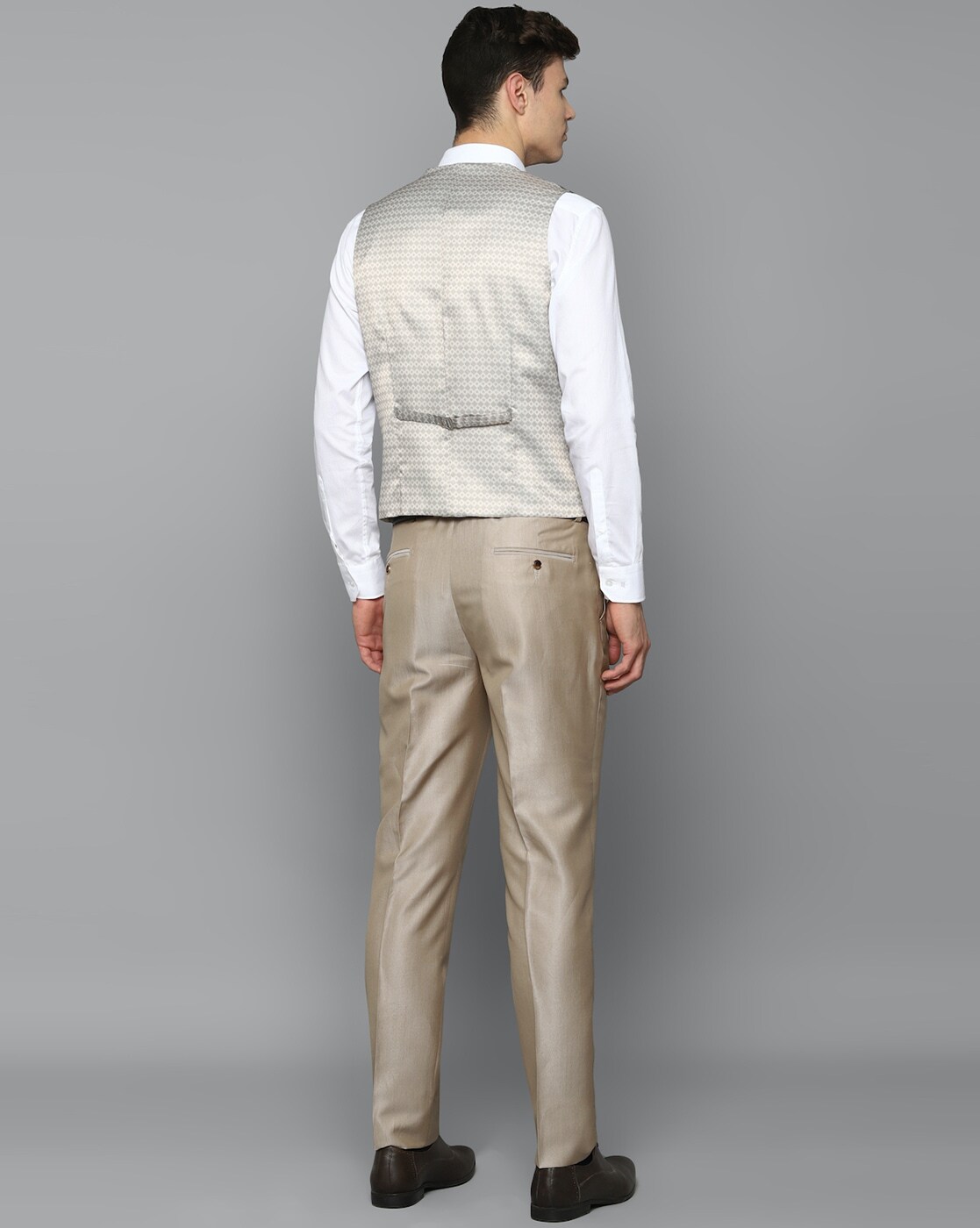 Buy Louis Philippe Beige Three Piece Suit Online - 710481
