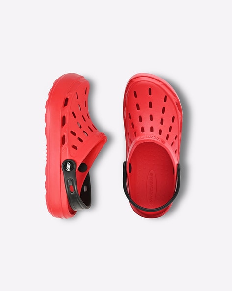 Sketchers best sale red sandals