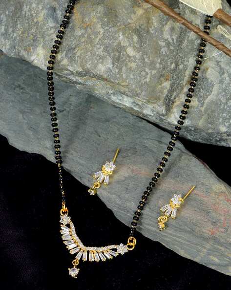 Single Line Daily Wear Prita Black Gold Plated Beaded Kundan Mangalsutra  With Earrings Set at Rs 122 in Gurgaon