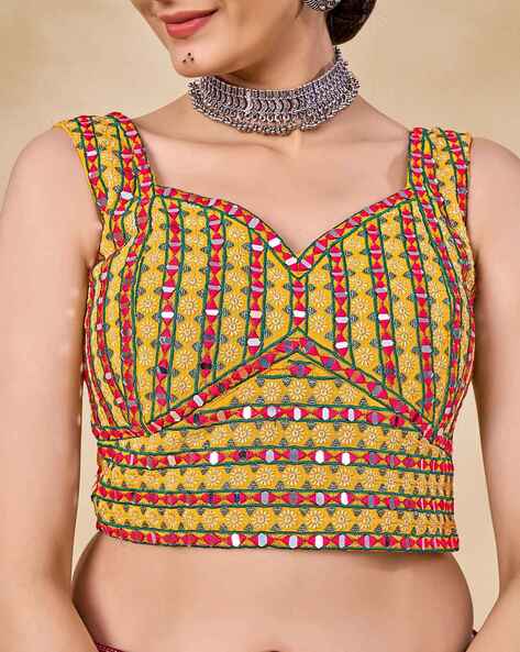 Front Neck Design For Lehenga Choli To Look Amazing