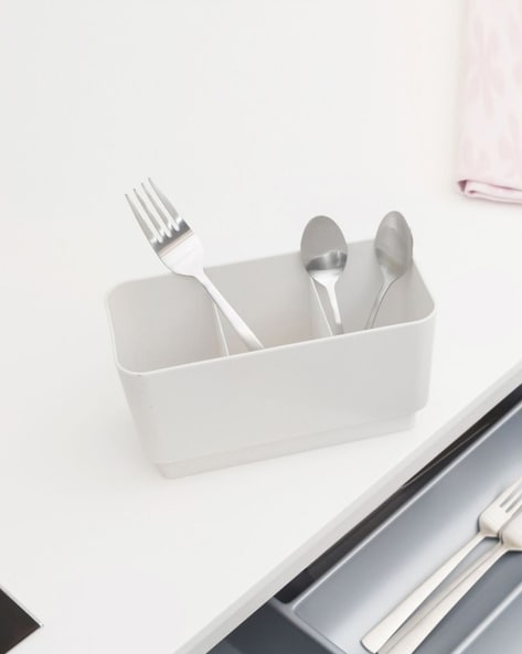 https://assets.ajio.com/medias/sys_master/root/20220921/6G0r/632a4134f997dd1f8d0f9d40/brabantia-light-grey-dishwashing-organisers-dish-washing-%26-organising-dish-drying-rack.jpg