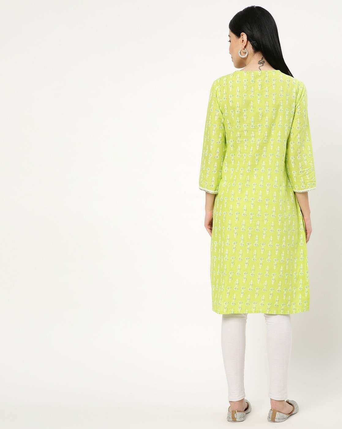 Buy Green Kurtis & Tunics for Women by Sitaram Designer Online | Ajio.com
