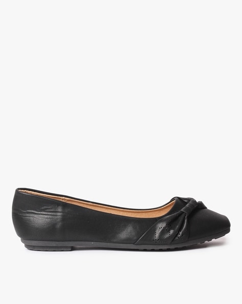 Bow Square-Toe Pumps - Black