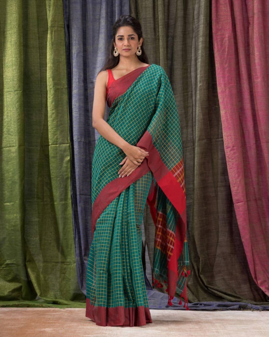 Buy Apple Red Color Muslin Saree with Allover Checks and Jamdani Border At  IndyVogue