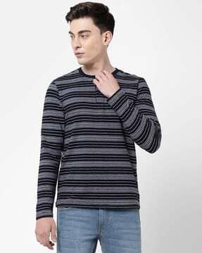 Buy Lee Striped Slim Fit Henley T-Shirt Online | Ajio.com