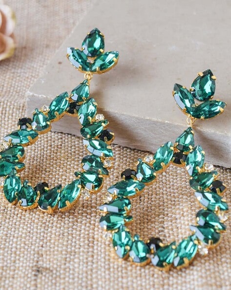 Buy CRUNCHY FASHION Ethnic Gold-Plated Jadau Green Kundan Long Pearl  Earrings Jhumka earrings Online at Best Prices in India - JioMart.