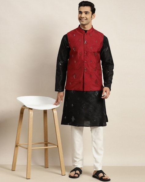 Black kurta clearance with red jacket