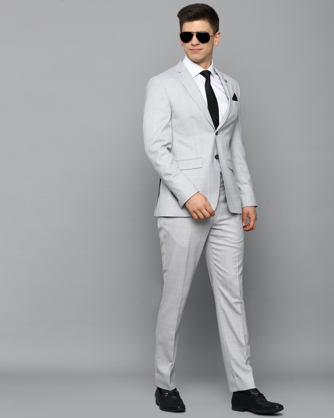 12 Ways to Get a Stylish Suit on the Cheap