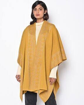keiko Geometric-Knit Cape with Asymmetrical Hem-picture-42