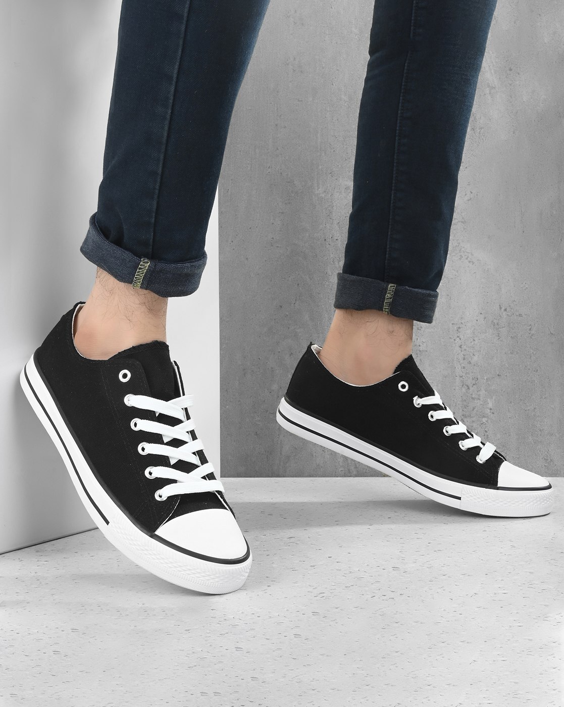 Canvas shoes sales with jeans