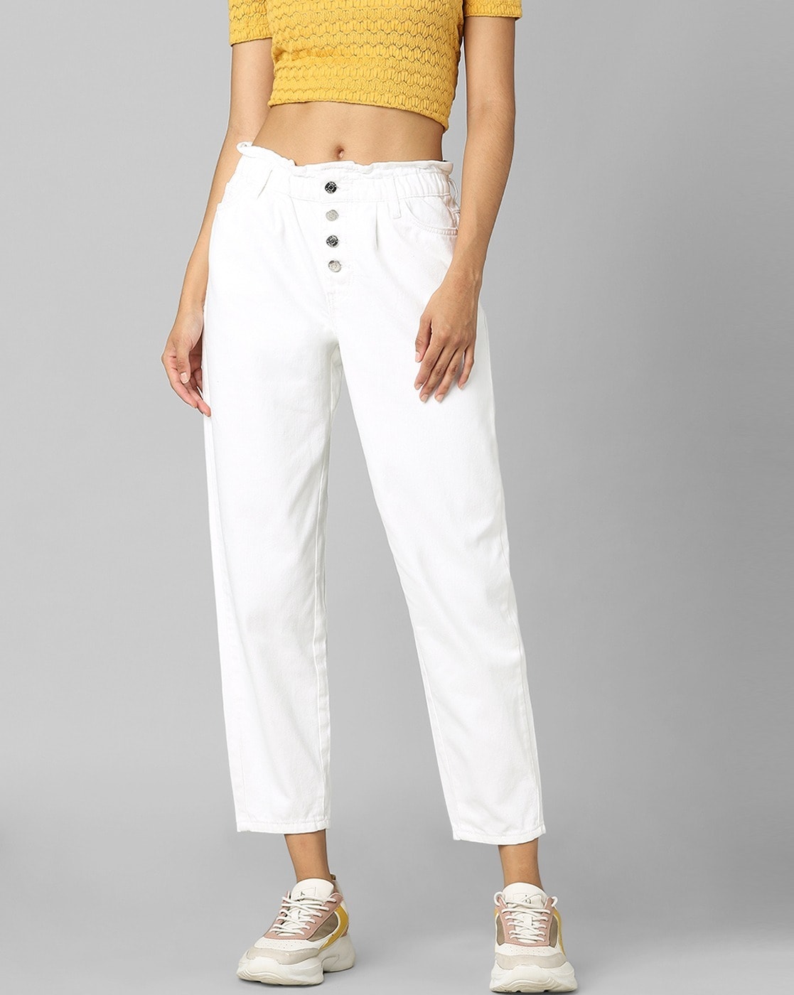 CHANEL 18P White Quilted Denim Mid Rise Jeans Zip Cuff Cotton Stretch –  Encore Resale.com