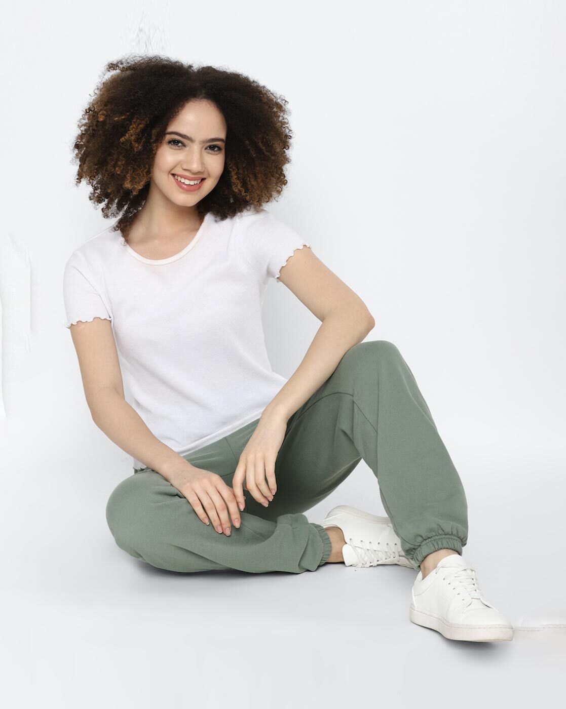 Buy Green Track Pants for Women by AMERICAN EAGLE Online