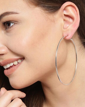 Ear wire store closure earrings