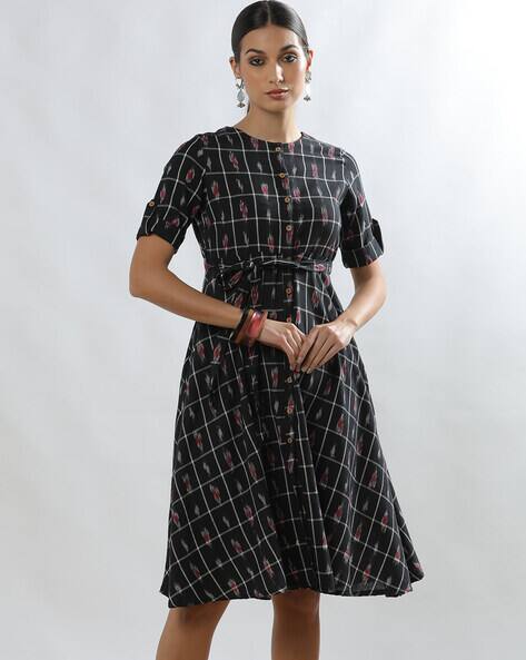 Buy Black Dresses Gowns for Women by Svrnaa by AZORTE Online