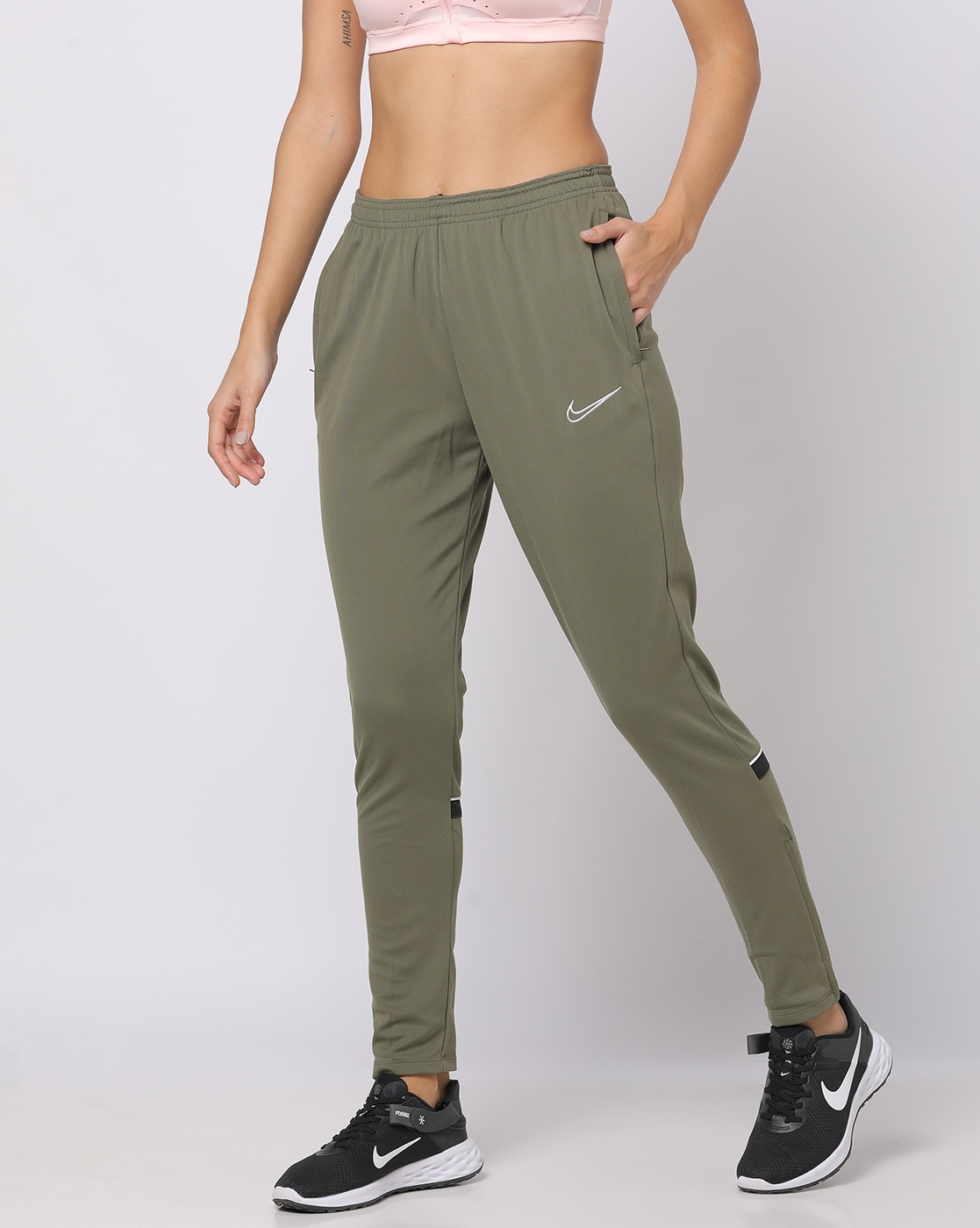 Nike | Pants | Nike Nsw Clash Training Joggers Mens Sizes Dm5555326 Olive  Green | Poshmark