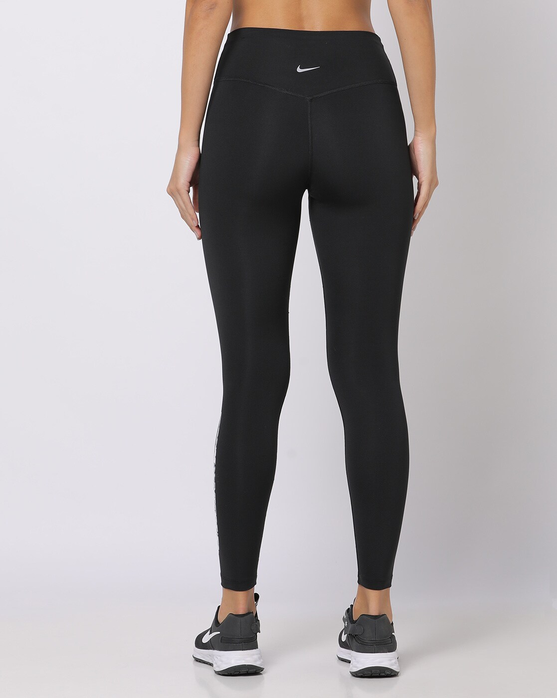 Nike One Dri-FIT high-rise leggings – geneandrita