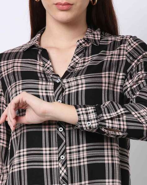 Women's Shirts & Blouses - Checkered Shirts