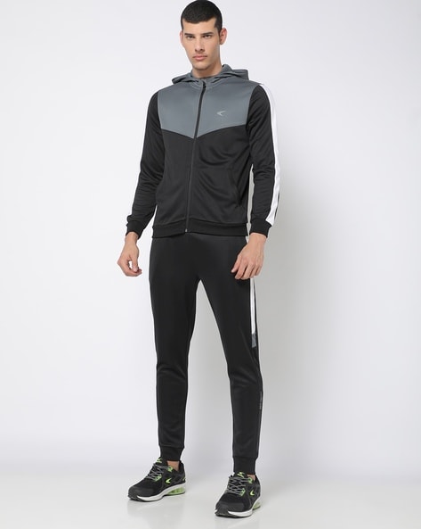 Nike colour block tracksuit set 2024 in black