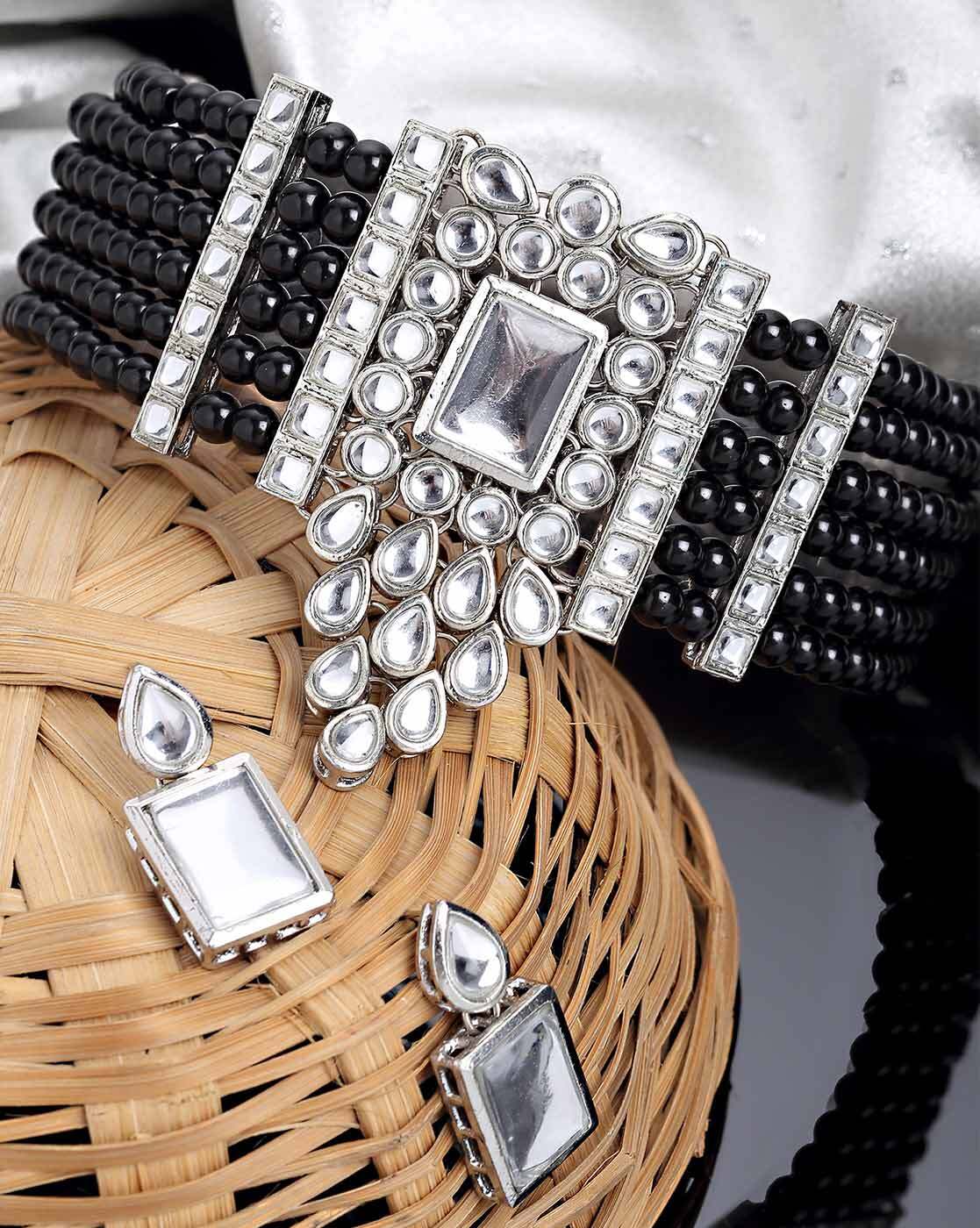 Buy Black FashionJewellerySets for Women by Karatcart Online