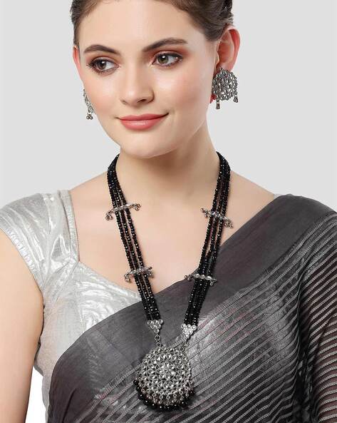 Buy Black FashionJewellerySets for Women by Karatcart Online