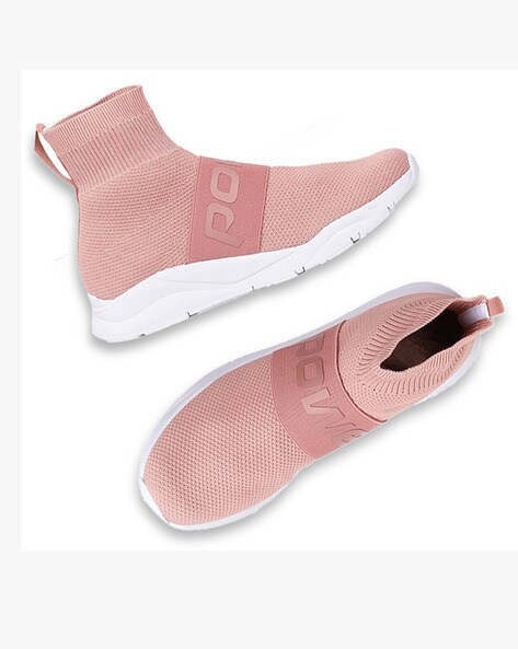 Heel hot sale slip ons