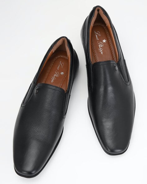 Slip-On Casual Shoes