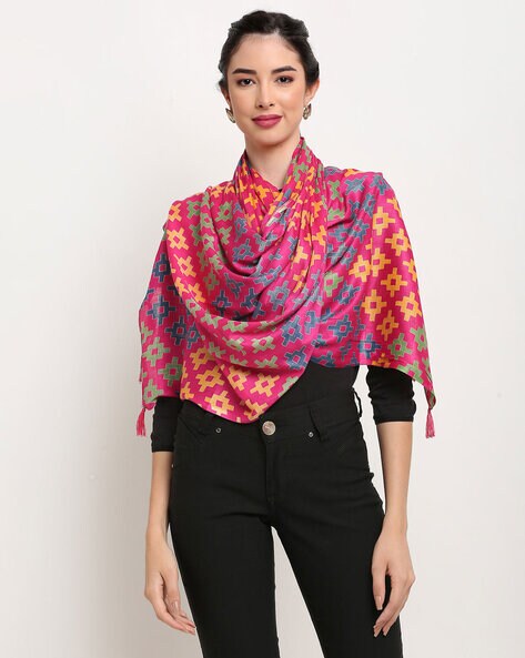 Geometric Print Scarf with Tussels Price in India