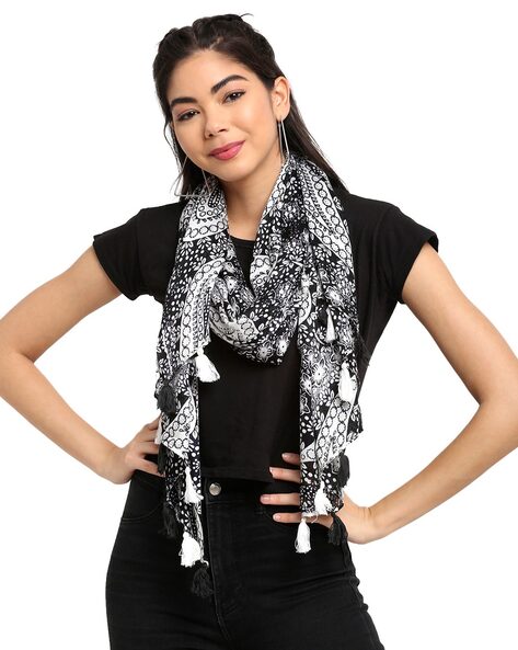 Printed Scarf with Tussels Price in India