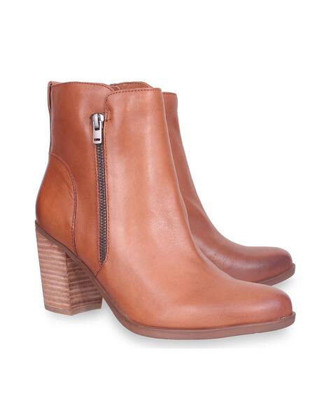 Buy Brown Boots for Women by Naturalizer Online