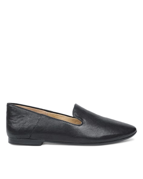 Buy Black Flat Shoes for Women by Naturalizer Online