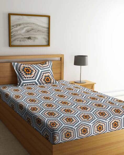 KLOTTHE 210 TC Geometric Print Single Bedsheet with Pillow Cover