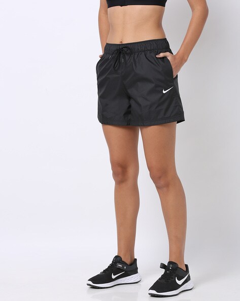 Nike shop xs shorts