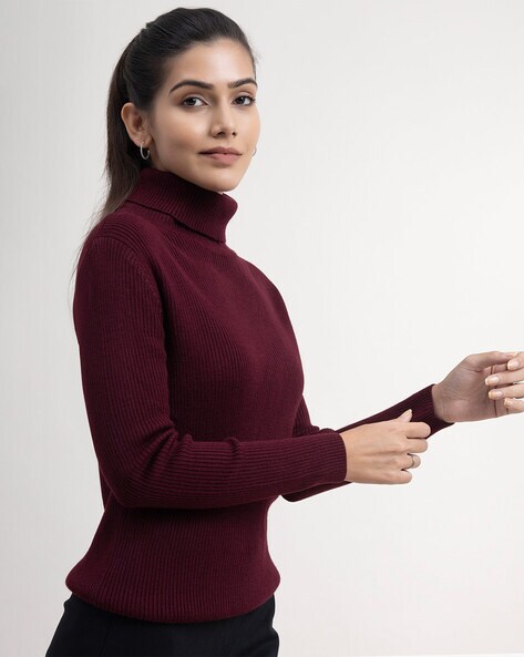 Turtle Neck Ribbed Sweater - Wine
