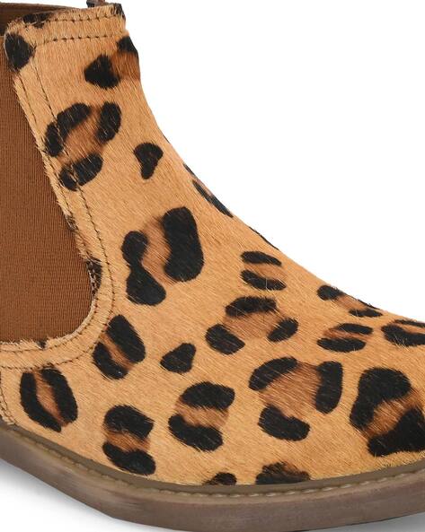 Tan and leopard top print chelsea boots